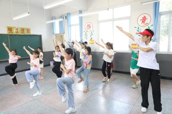 武术学习。必赢线路检测中心供图